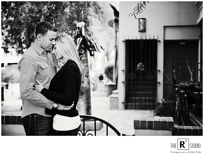 Scottsdale civic center engagement session